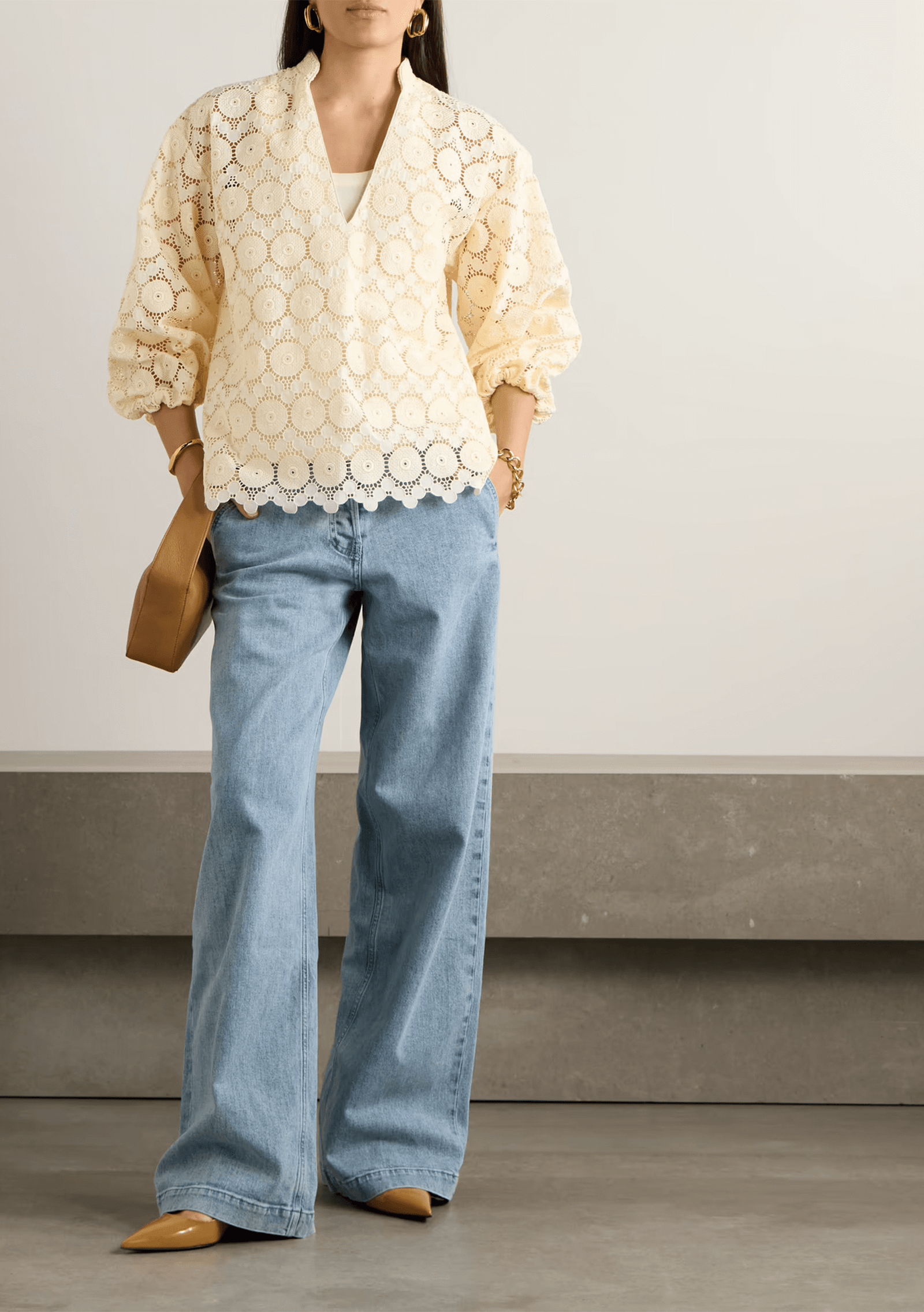 Discover the La DoubleJ Jackie cotton-blend macramé shirt. A retro-inspired design featuring intricate macramé lace and a timeless silhouette.